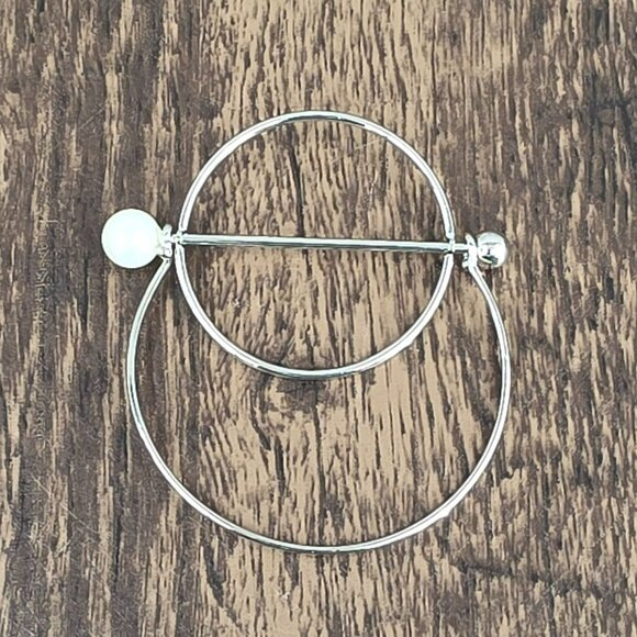 Bangle Bracelet Silver Pearl Round Small Hook Close Classic Gift Casual Bridal - Picture 2 of 6